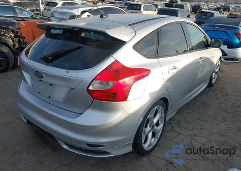 2014 Ford Focus St из США, поврежденный, VIN 1FADP3L93EL131668